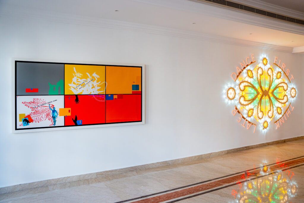 Allestimento in fiera di Marinella Senatore ad Abu Dhabi